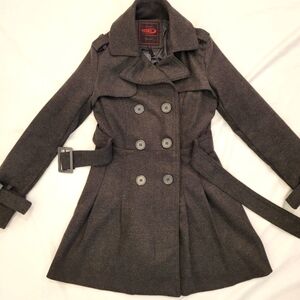 Yoki NY Outerwear Collection Gray wool blend belted Pleated Coat Size S